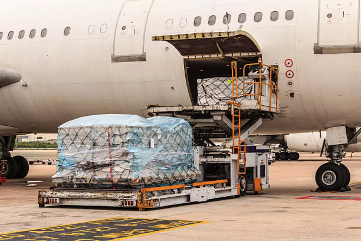 Kazakhstan Plans 2026 Launch of National Cargo Airline