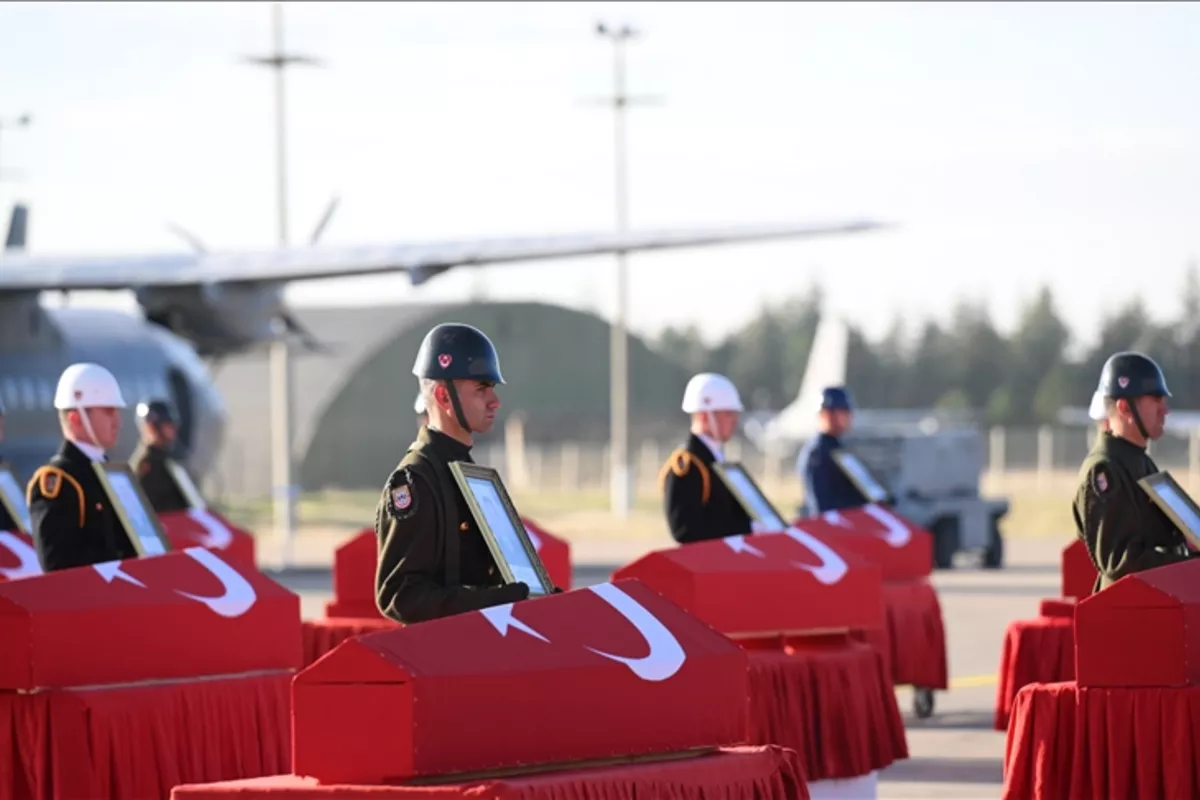 Türkiye Bids Farewell to Soldiers Killed in Plane Crash