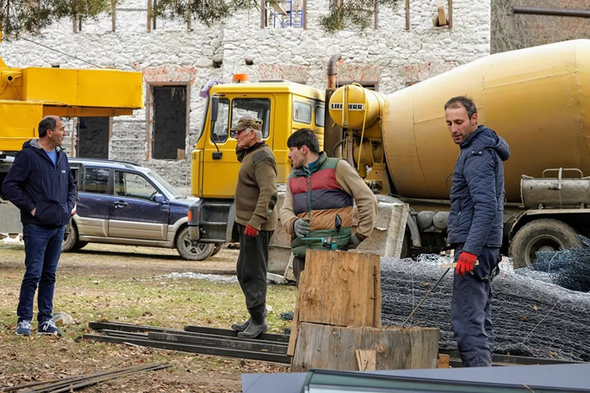 Georgia Faces Labor Crisis as Thousands May Be Working Illegally