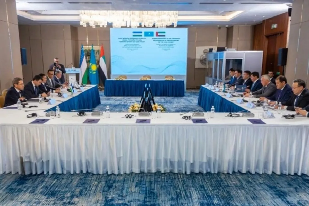 Kazakhstan, Uzbekistan Seek to Boost Trade to $10 billion