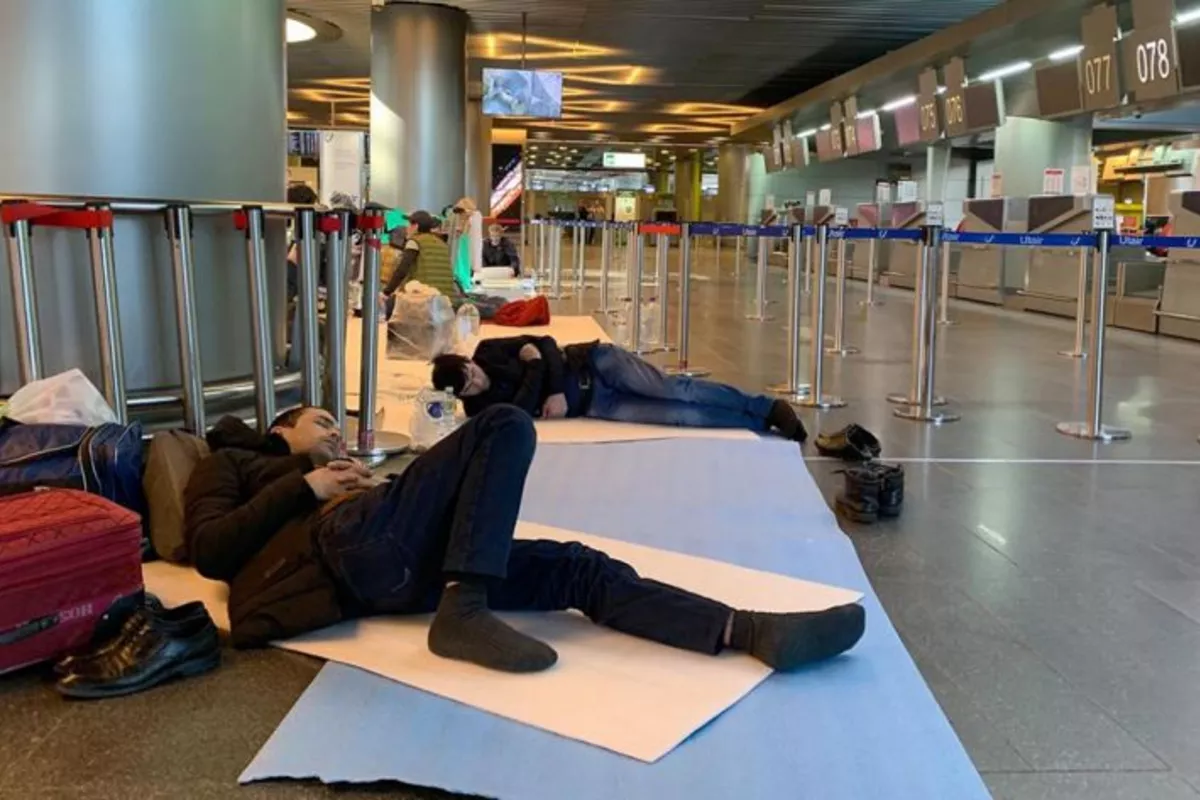 Russian Airports Shut Down Nearly 1,000 Times in August Amid Drone Attacks