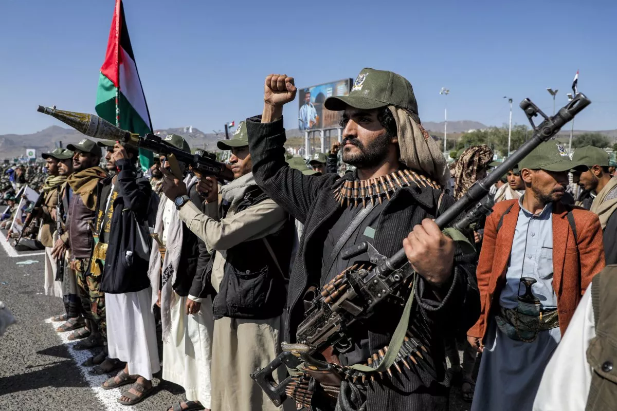 Mass Houthi Mobilization: Thousands Trained Amid Iran-Israel Tensions