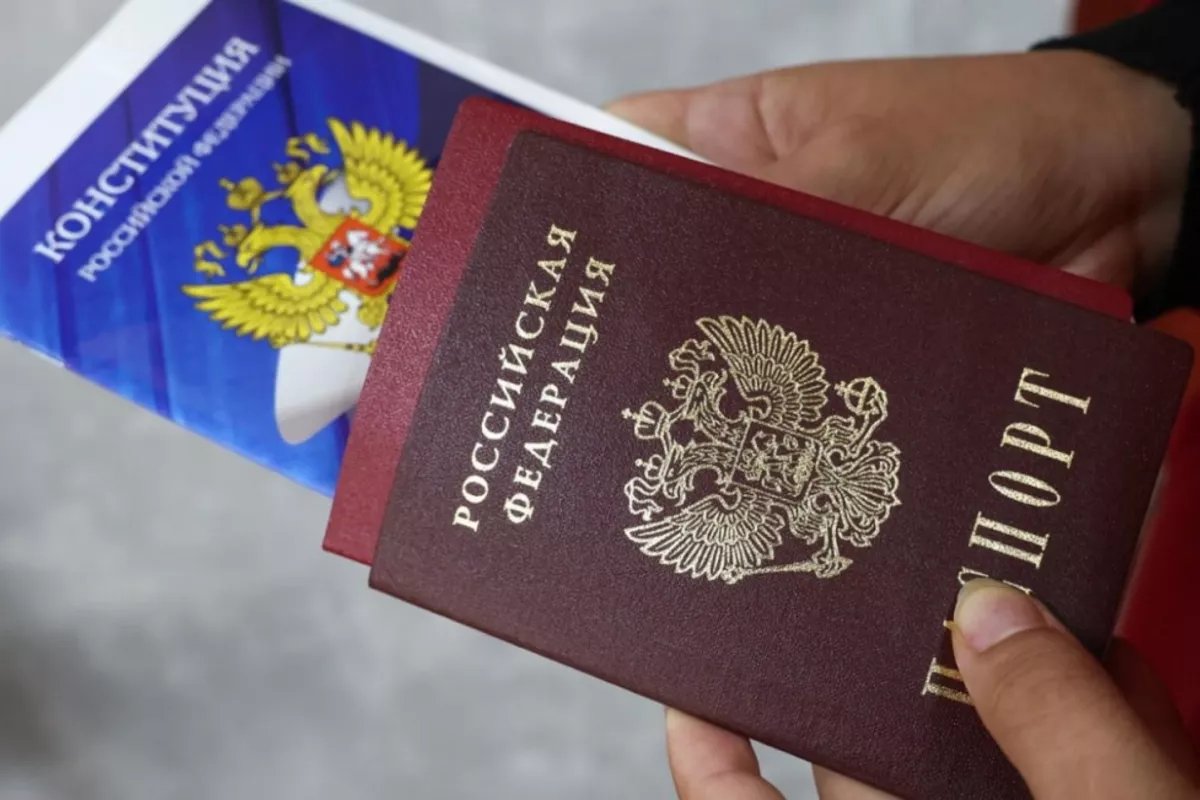 Russian Lawmakers Urge Fast-Track Citizenship for Uzbek Hero