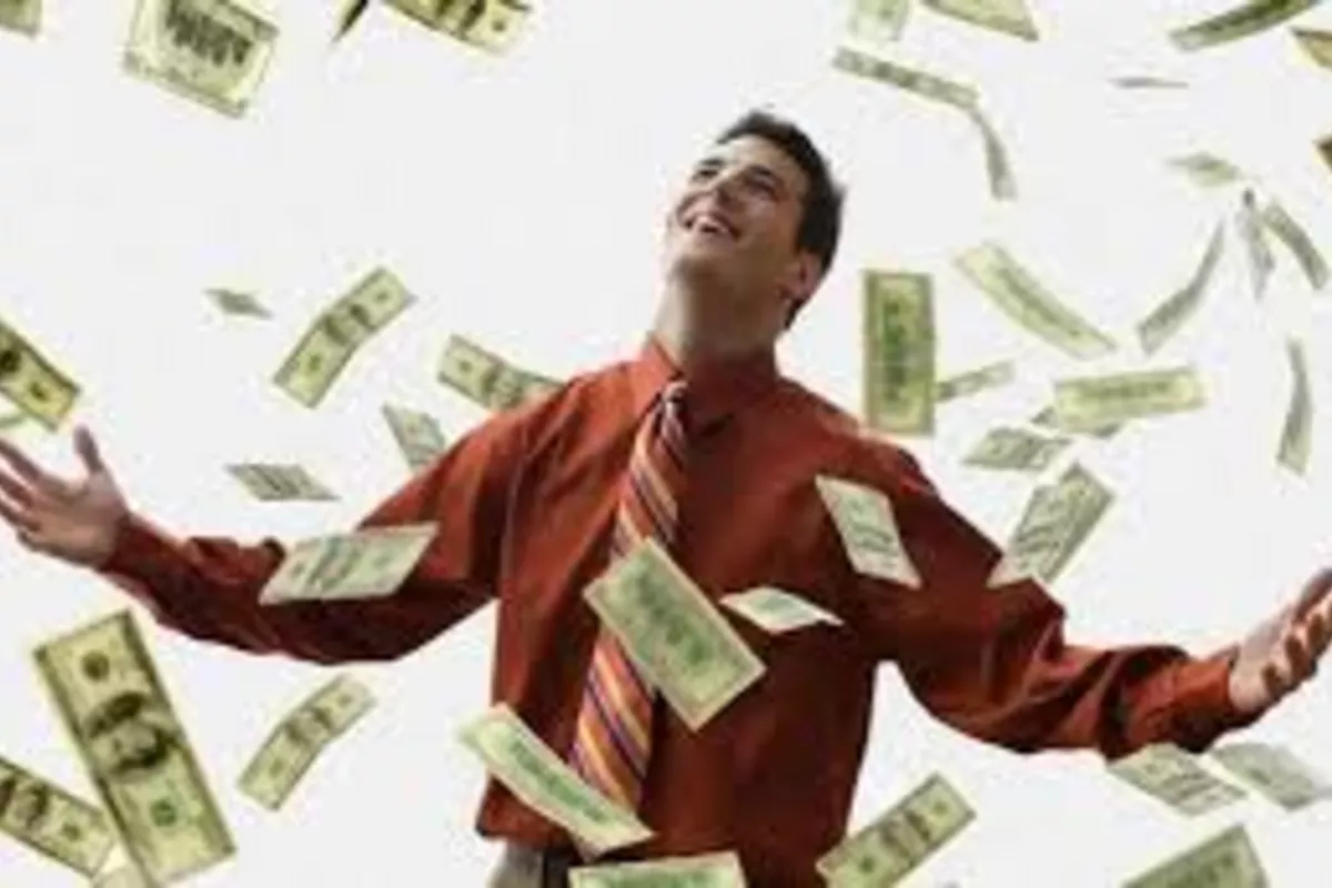 Kyrgyz Employees' Well-Being Trails Behind Kazakhstan and Uzbekistan