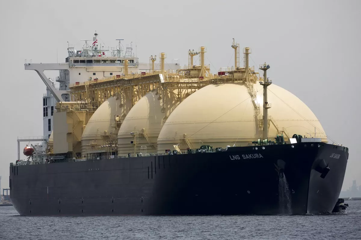 LNG Market Shaken by Mideast War-Driven Supply Disruptions