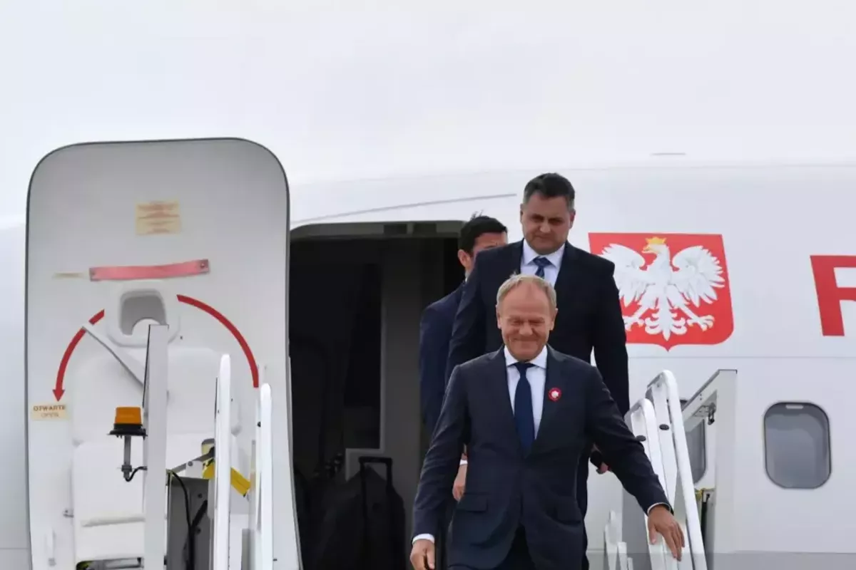 Polish PM Arrives in Armenia for EPC Summit