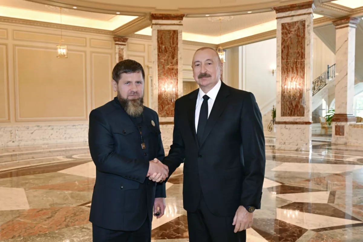 Azerbaijani President Holds Meeting With Chechen Leader