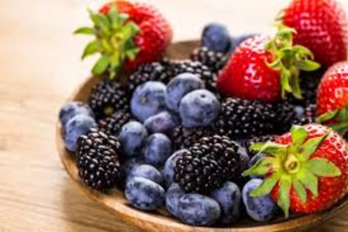 Fruit and Berry Losses Soar to 40% in Kyrgyzstan, Jeopardizing Food Security