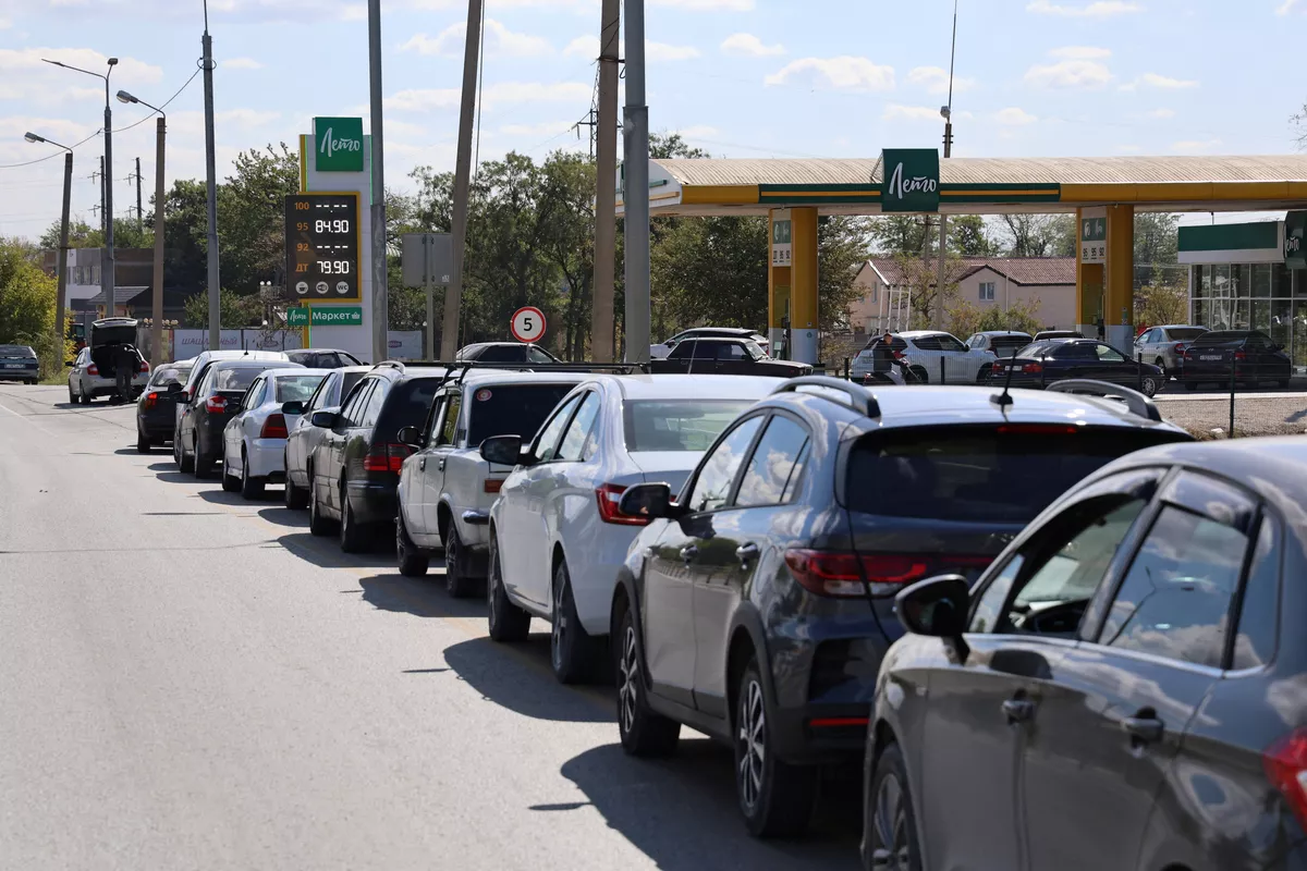 Russia Turns to Kazakhstan as Gasoline Shortage Deepens