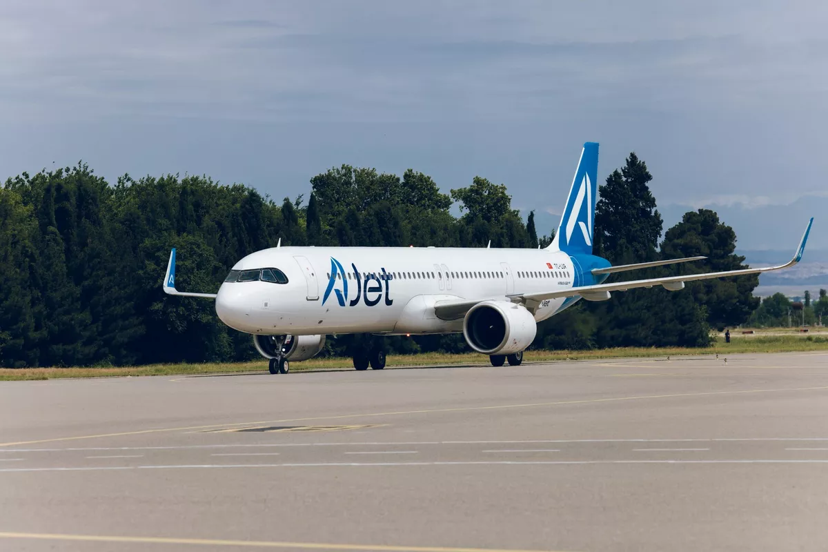 Turkish Low-Cost Airline AJet Cancels Flights to Tehran