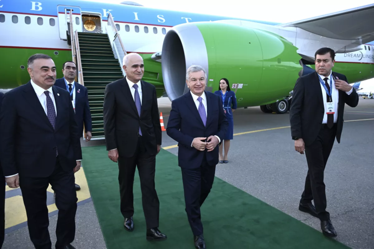 Presidents of Uzbekistan, Kyrgyzstan, Tajikistan Arrive in Azerbaijan for CICA Summit