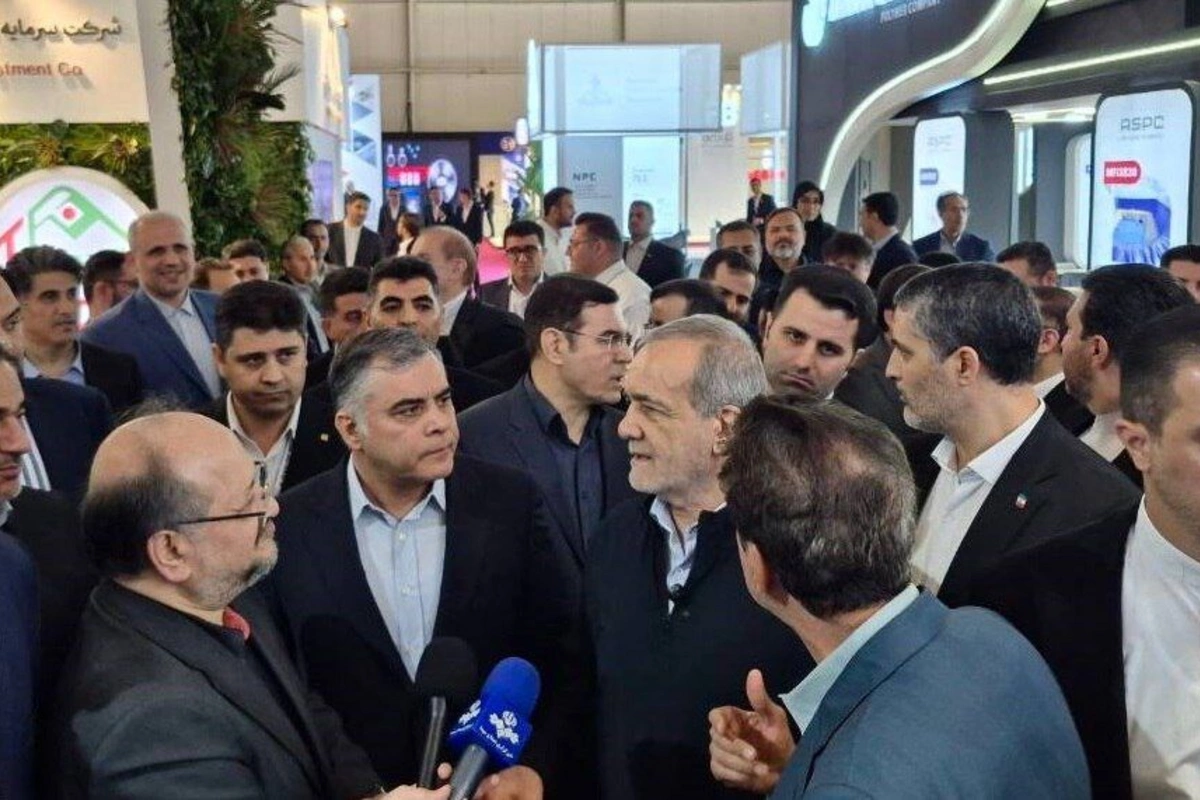 Tehran Hosts Iran Oil Show 2025