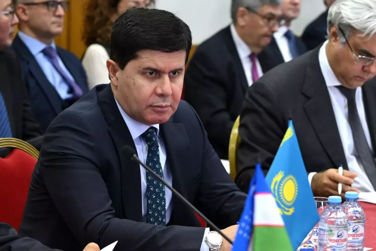 Tajikistan Weighs Eurasian Economic Union Membership