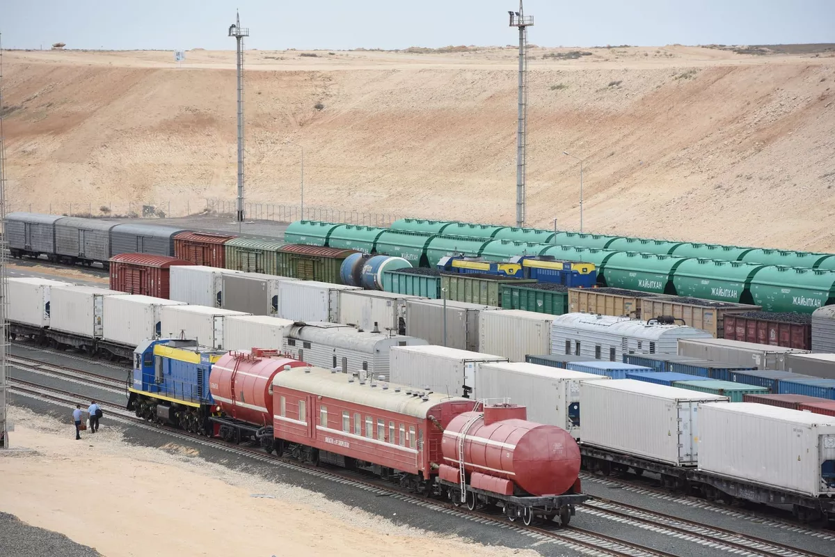 Kazakhstan Rail Freight Grows on Export, Transit Boost