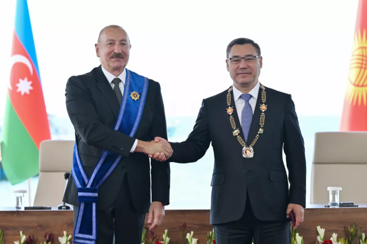 Azerbaijani, Kyrgyz Leaders Exchange Top State Honors