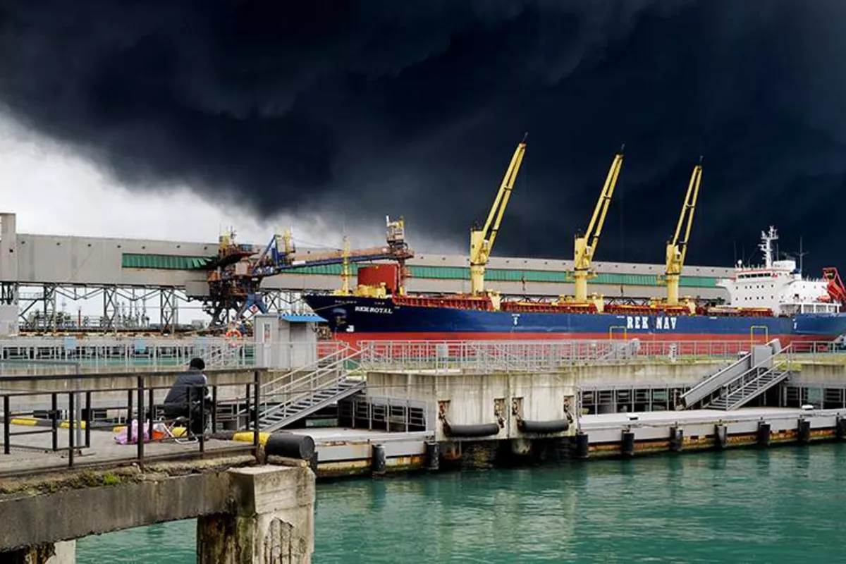 Fire Extinguished at Marine Terminal in Russia's Tuapse