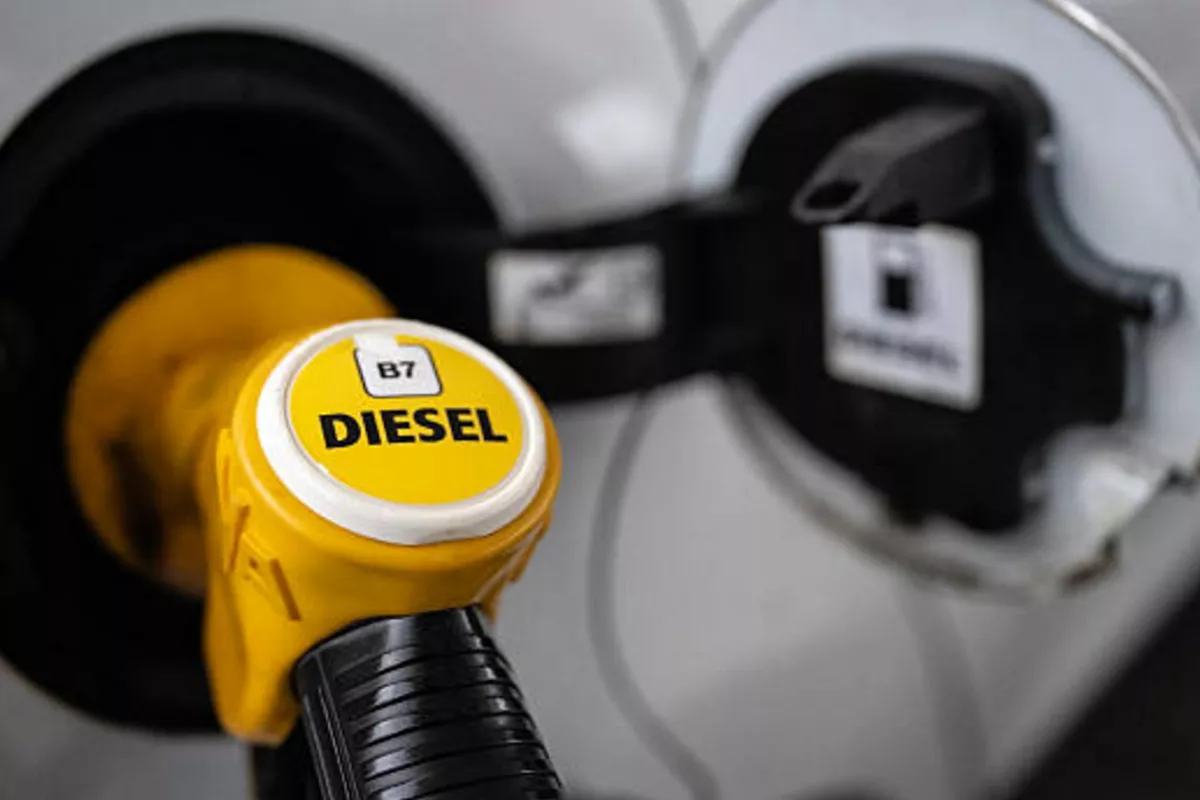 Global Diesel Prices Surge as Gulf and Russian Supplies Tighten