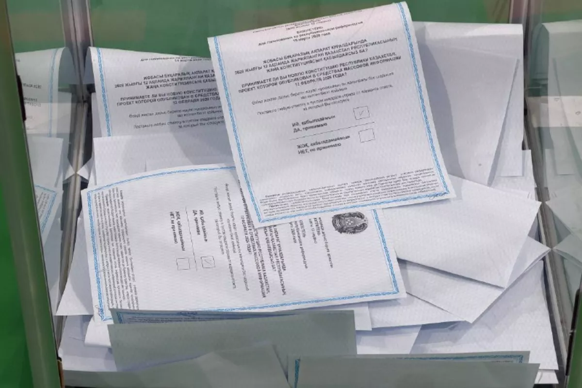 Kazakh Citizens Overwhelmingly Approve New Constitution - VIDEO