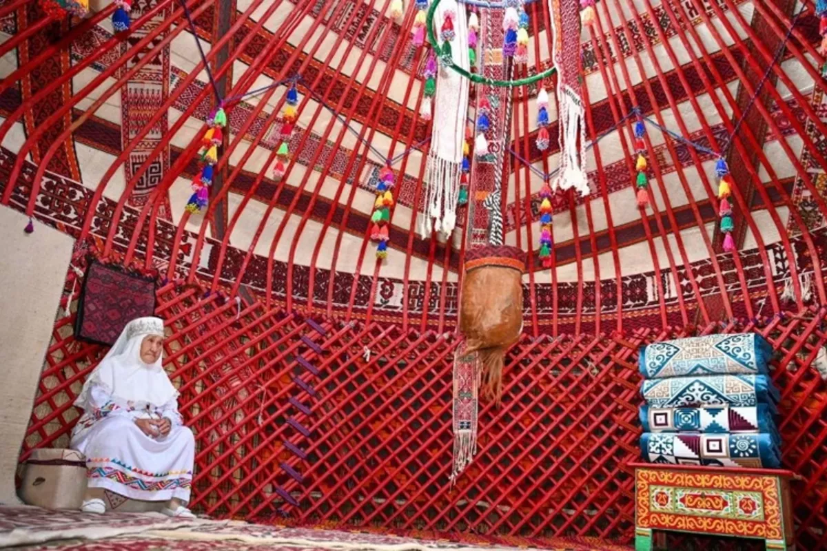 Kazakhstan’s Mangystau Gifts Rare Seven-Winged Yurt to TURKSOY in Symbol of Turkic Unity