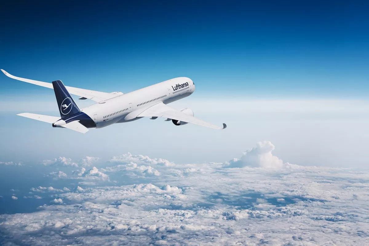 Technical Malfunction Forces Lufthansa Jet to Land in Azerbaijan