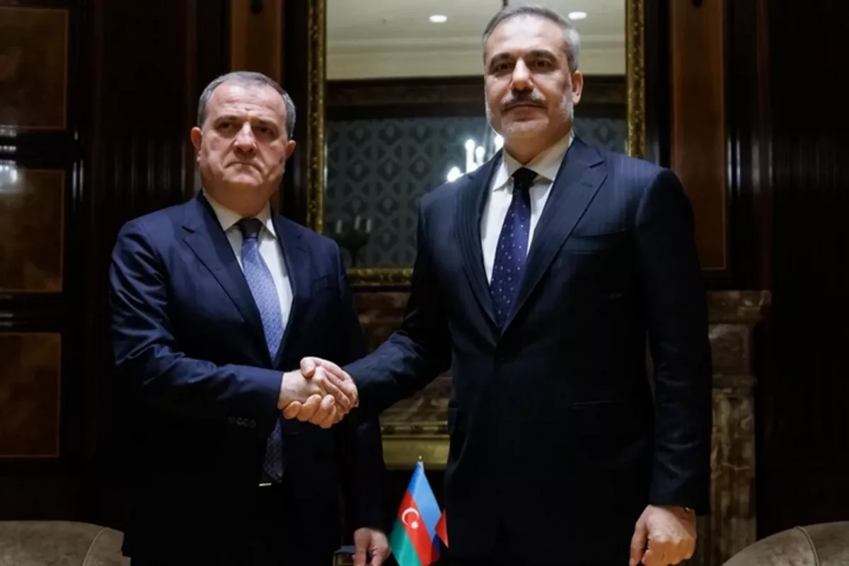 Azerbaijani and Turkish Foreign Ministers Meet in Istanbul