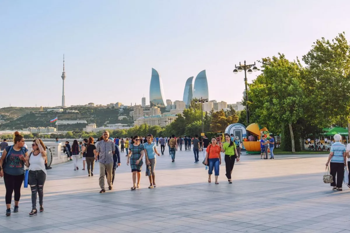 Azerbaijan’s Population Surpasses 10.26 Million Amid Emerging Demographic Shift