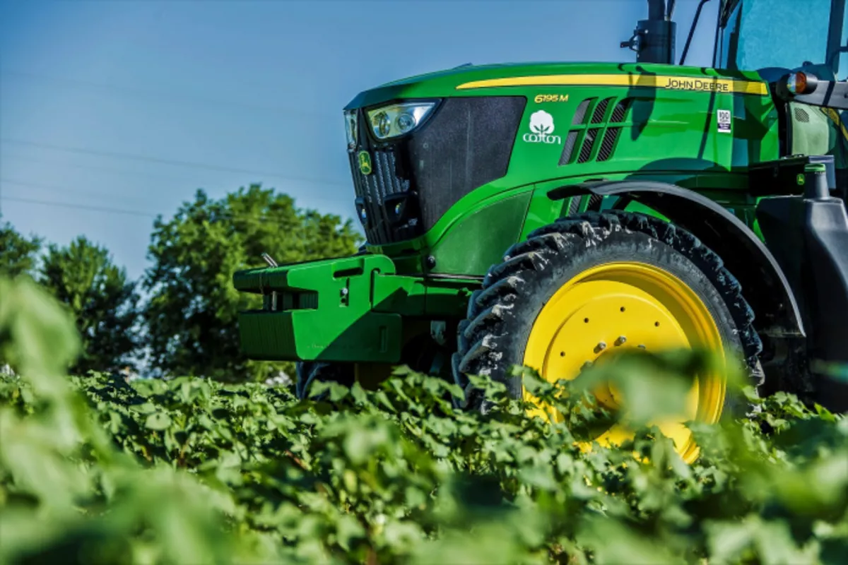 John Deere Takes Lead as General Sponsor of Turkmenistan Investment Forum