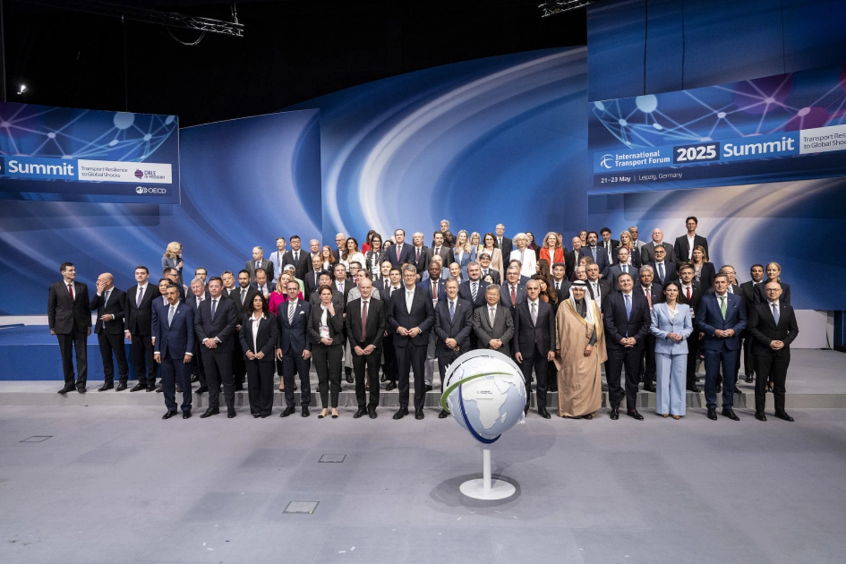 Azerbaijan Takes Over Presidency of International Transport Forum Summit