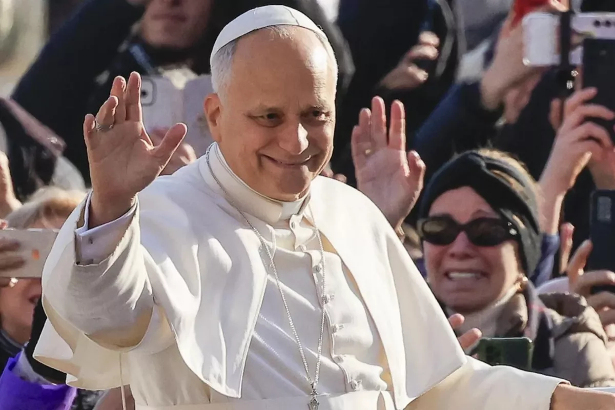 Pope Leo XIV Kicks Off First Foreign Trip with Visit to Türkiye