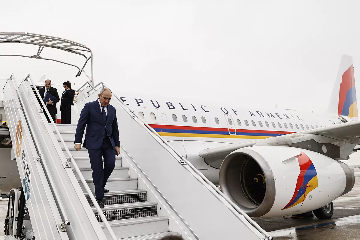 Armenia's Pashinyan to Visit Iran to Attend Ali Khamenei’s Funeral