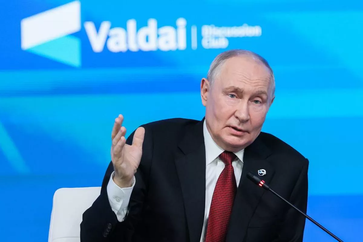 Putin Claims No Country Has Weapons of Destruction Like Russia