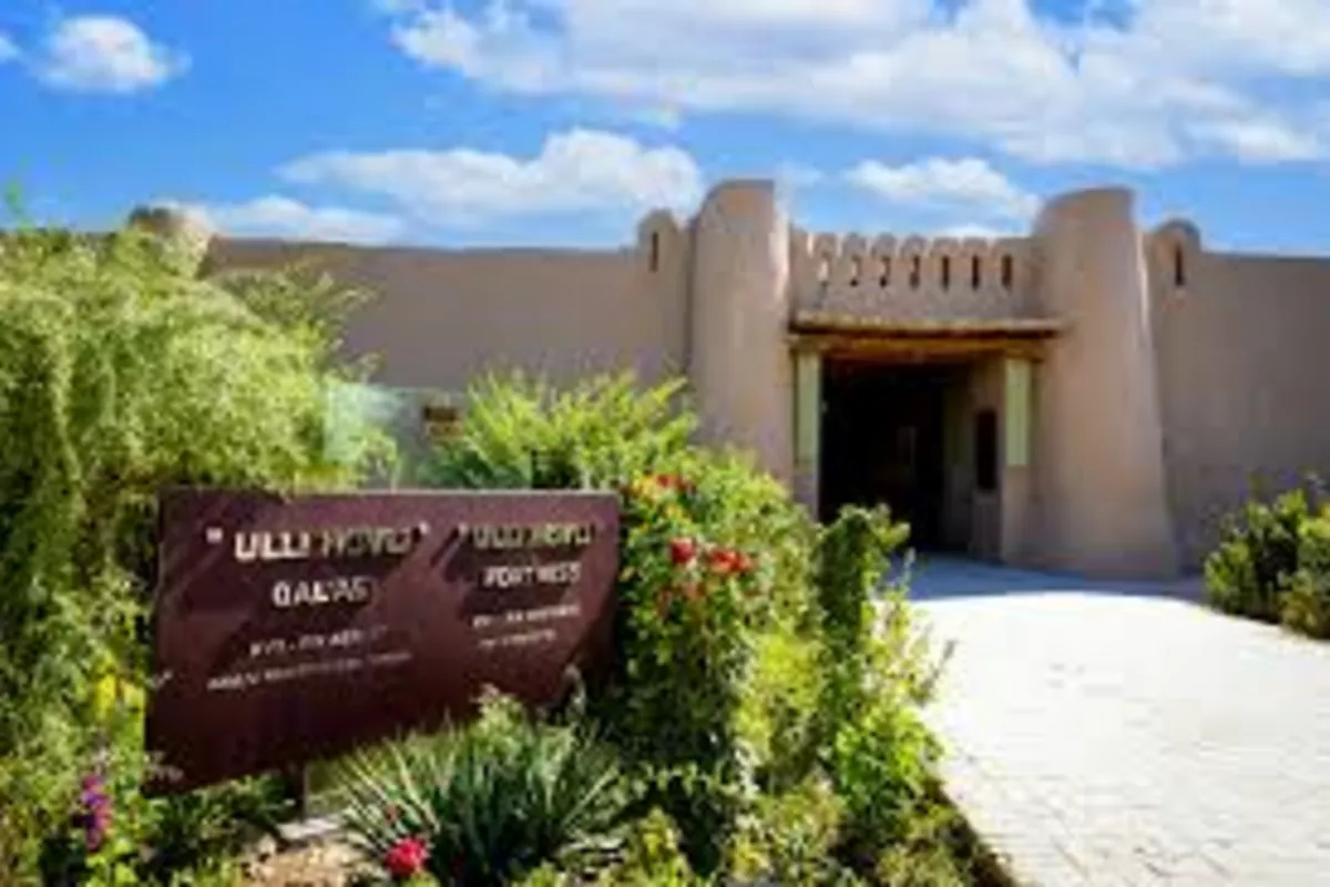 Azerbaijani Journalists Explore Historic “Ulli Hovli” Complex in Uzbekistan