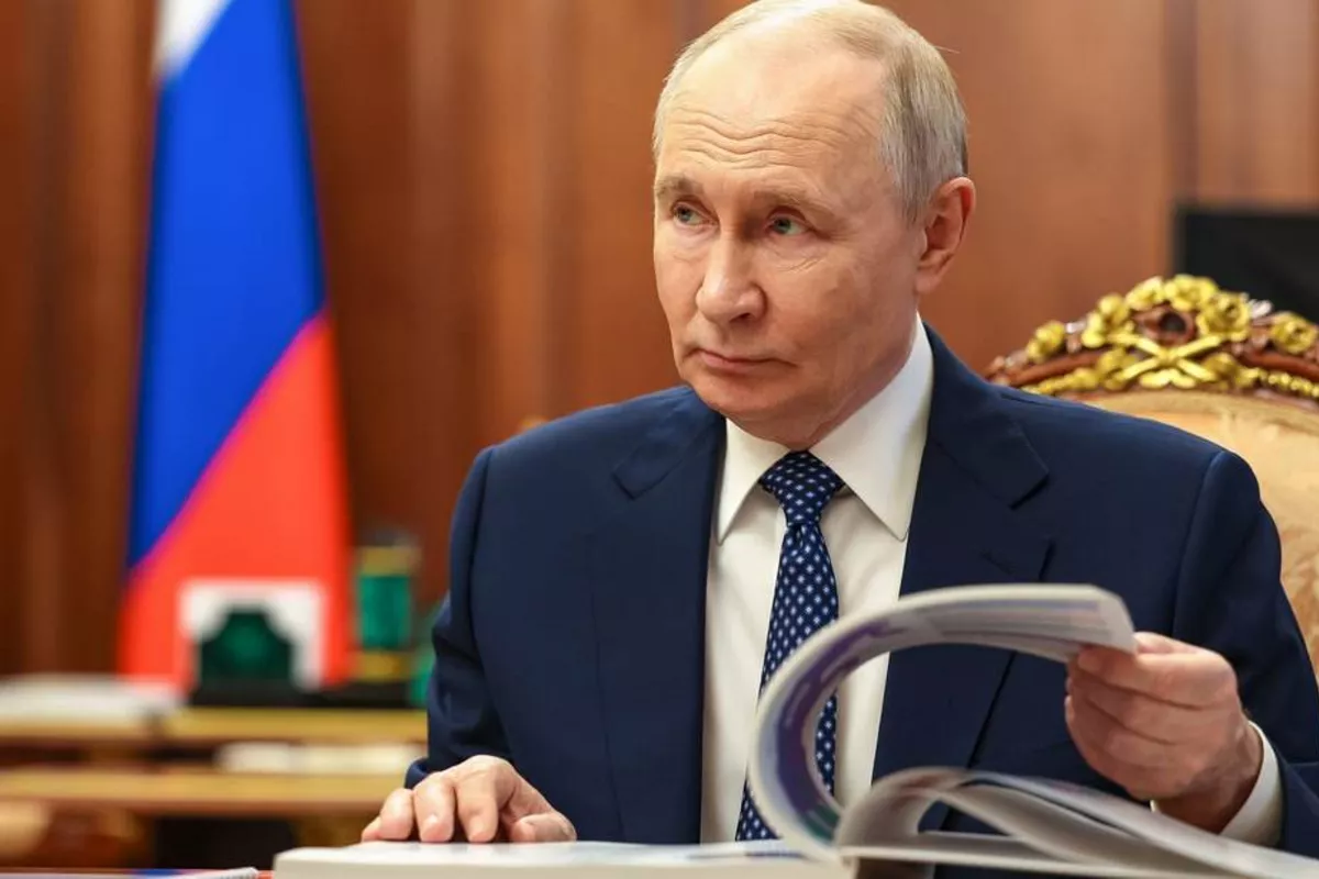 Russia Uses Espionage Playbook to Influence Elections