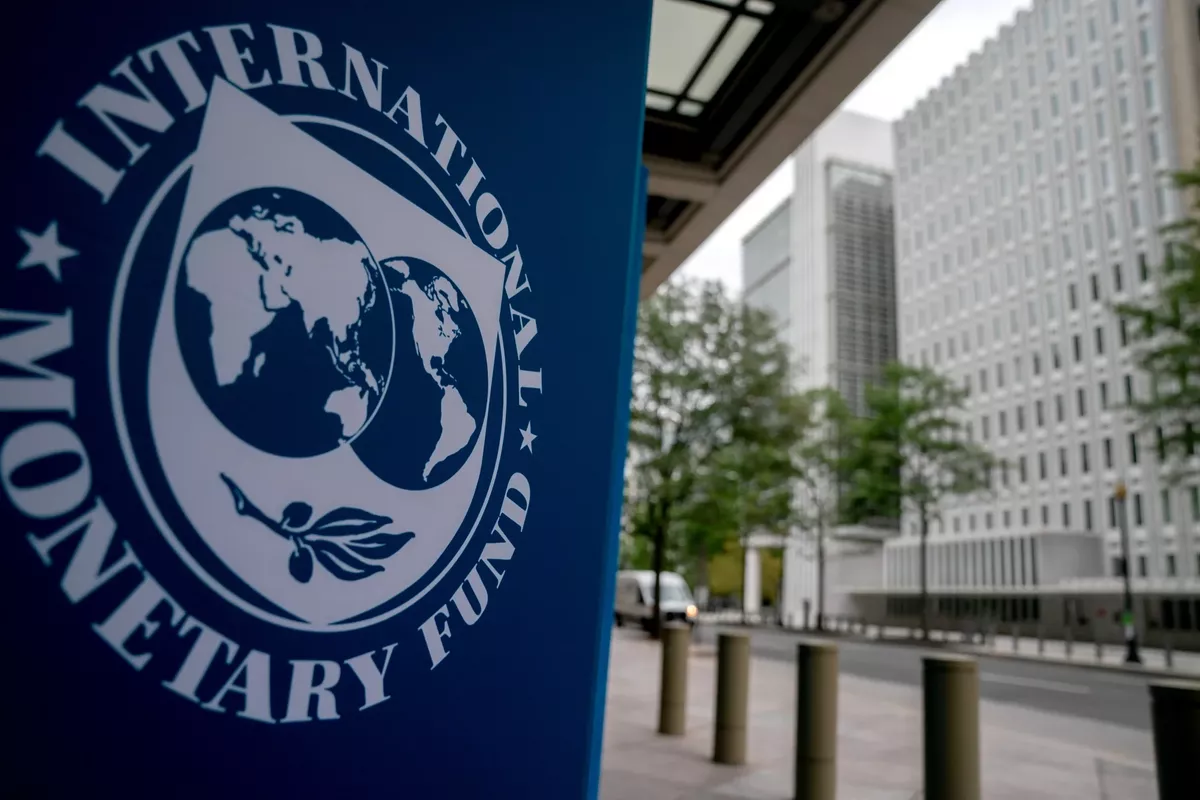 IMF Warns Iran War Clouds Global Economic Recovery