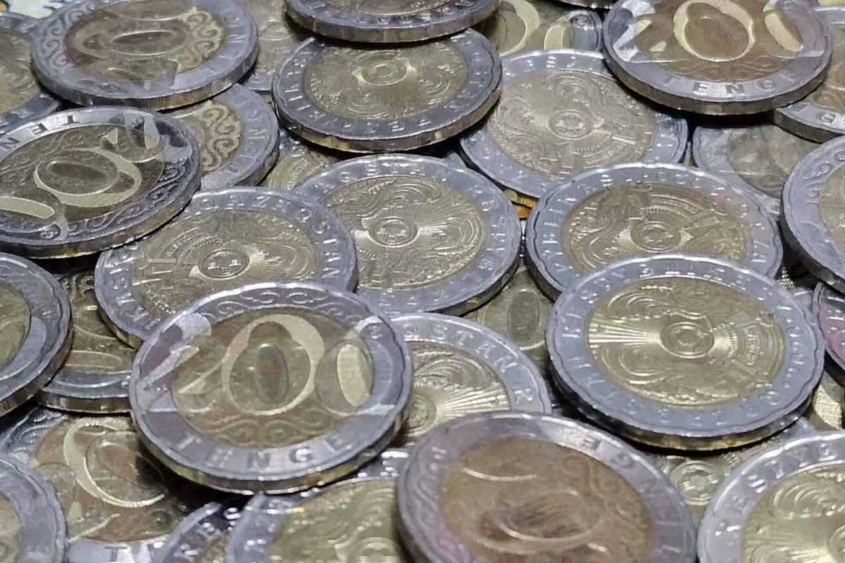 Kazakhstan Faces Oil Output Dip as Economic Growth Slows