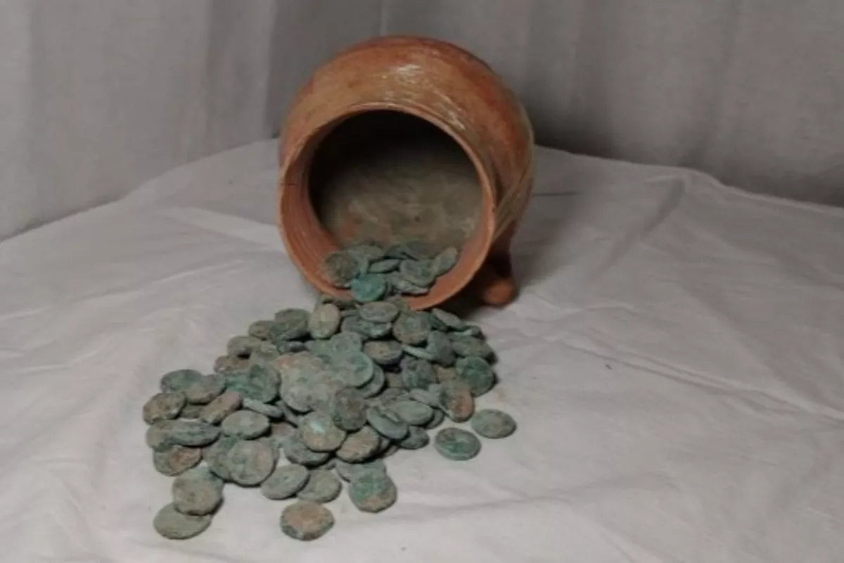 Archaeologists Reveal Kushan-Era Coin Hoard in Tajikistan