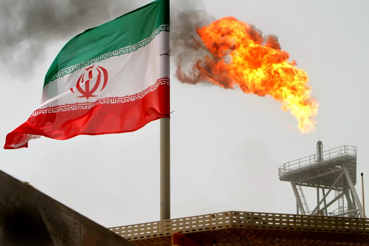 Iran Warns of Prolonged Oil and Gas Disruption if U.S. Strikes