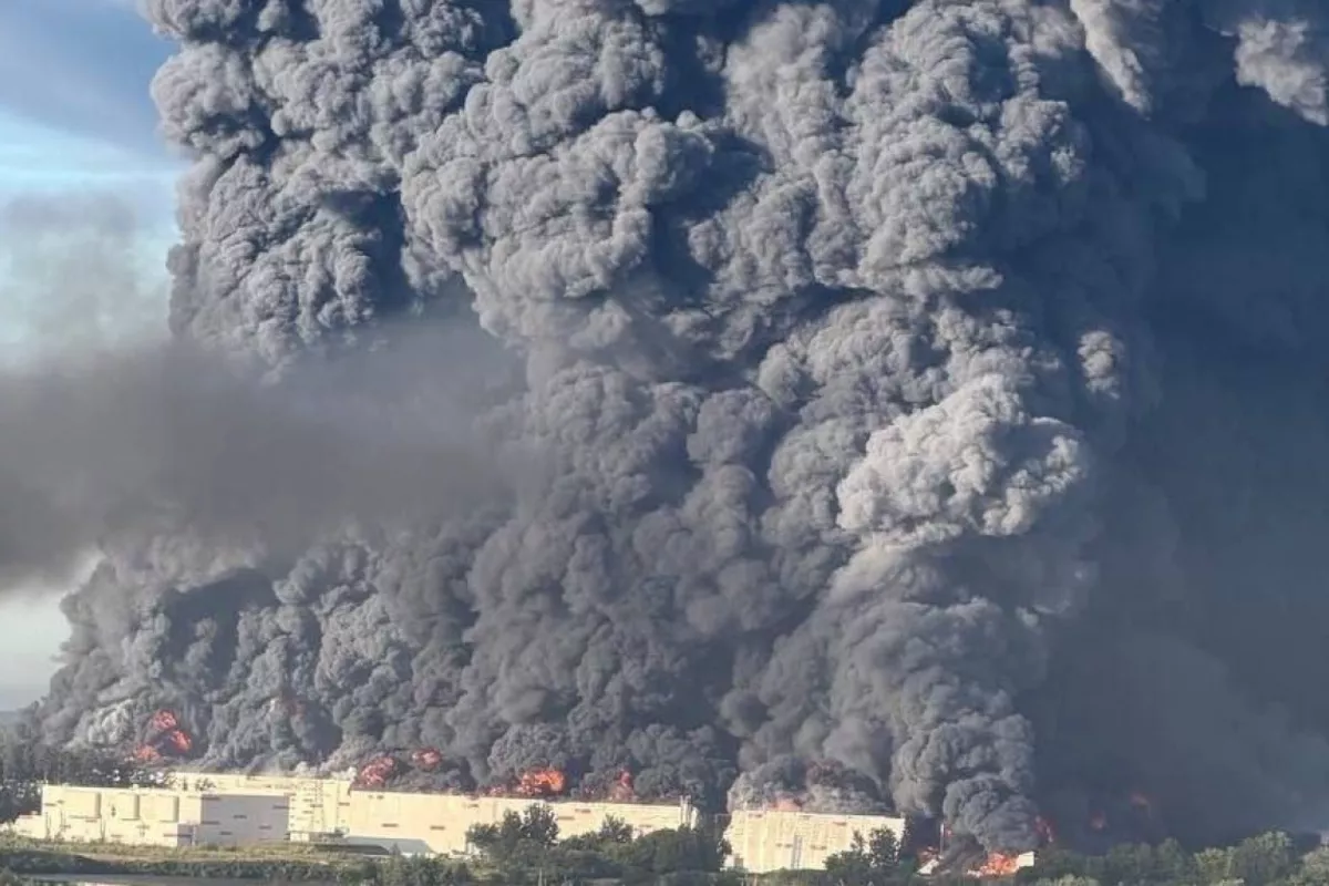 Ukrainian Drones Slam into Russia's Wildberries Warehouse; At Least 7 Dead