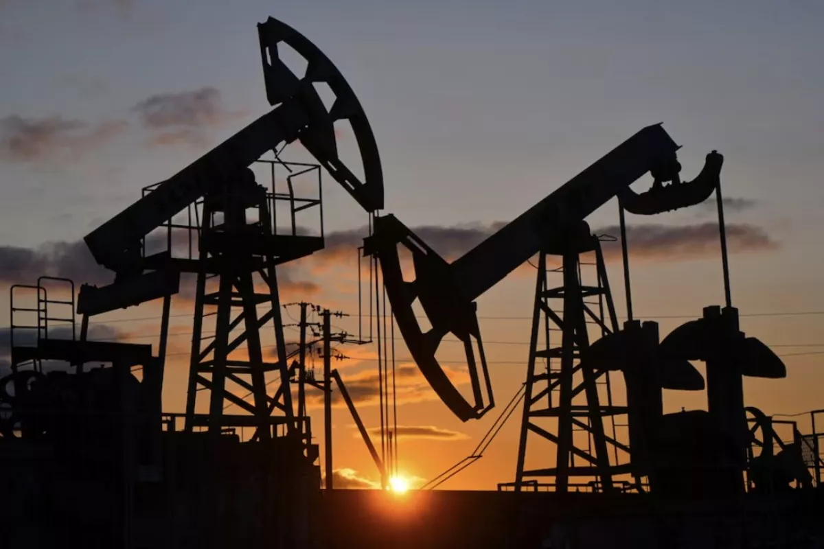 Oil Prices Fall in Global Markets