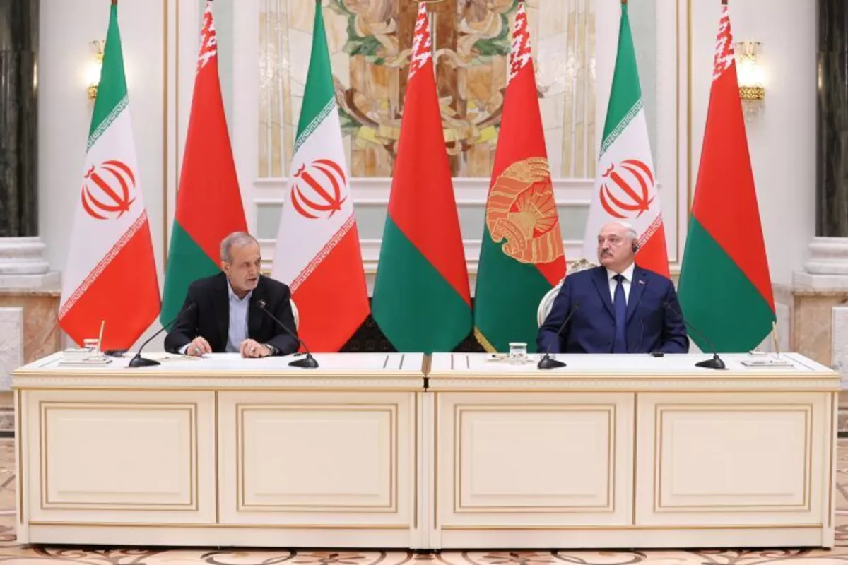 Iran, Belarus Ink Numerous Cooperation Documents