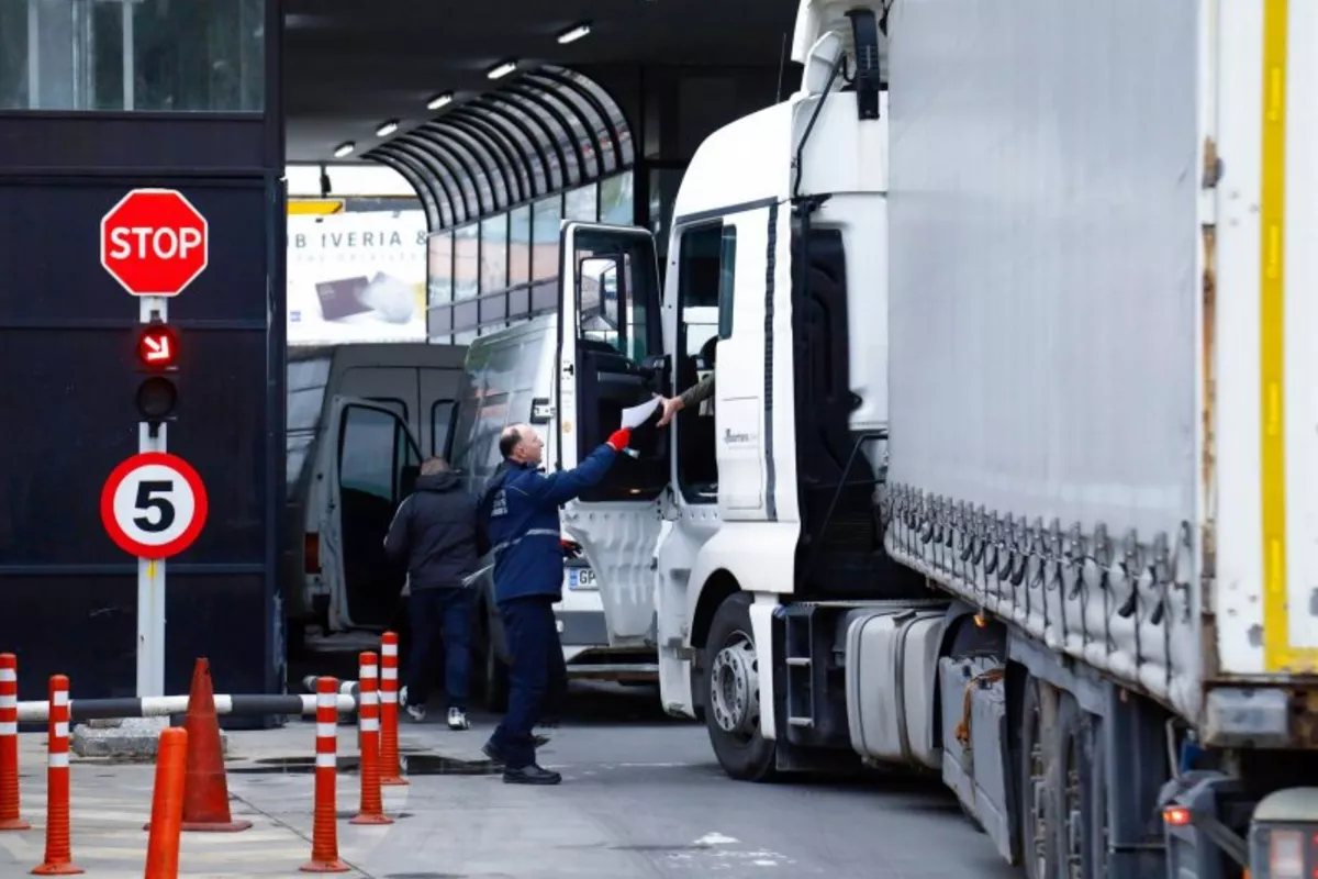 Georgia Investigates Border Delays Impacting Azerbaijani Freight Trucks