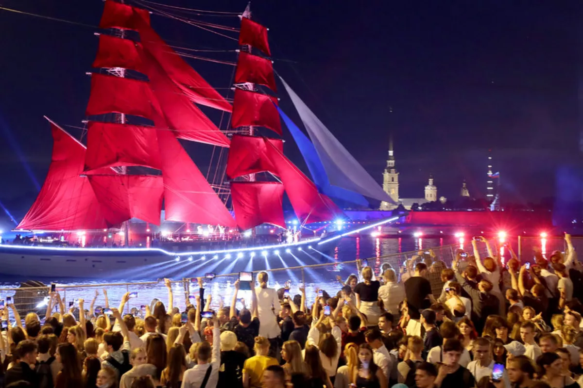 Uzbek Officials Pay Back Millions After Favoring Relatives