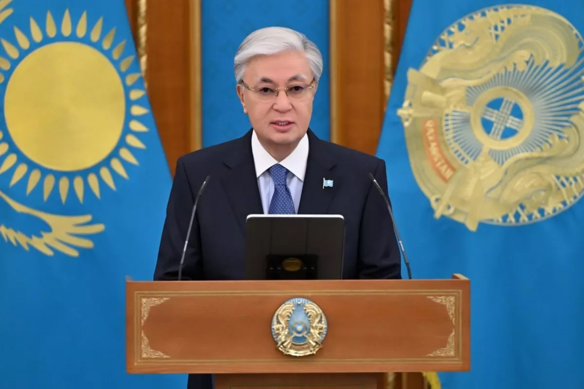 Kazakh President Praises Energy Workers at Akorda Ceremony