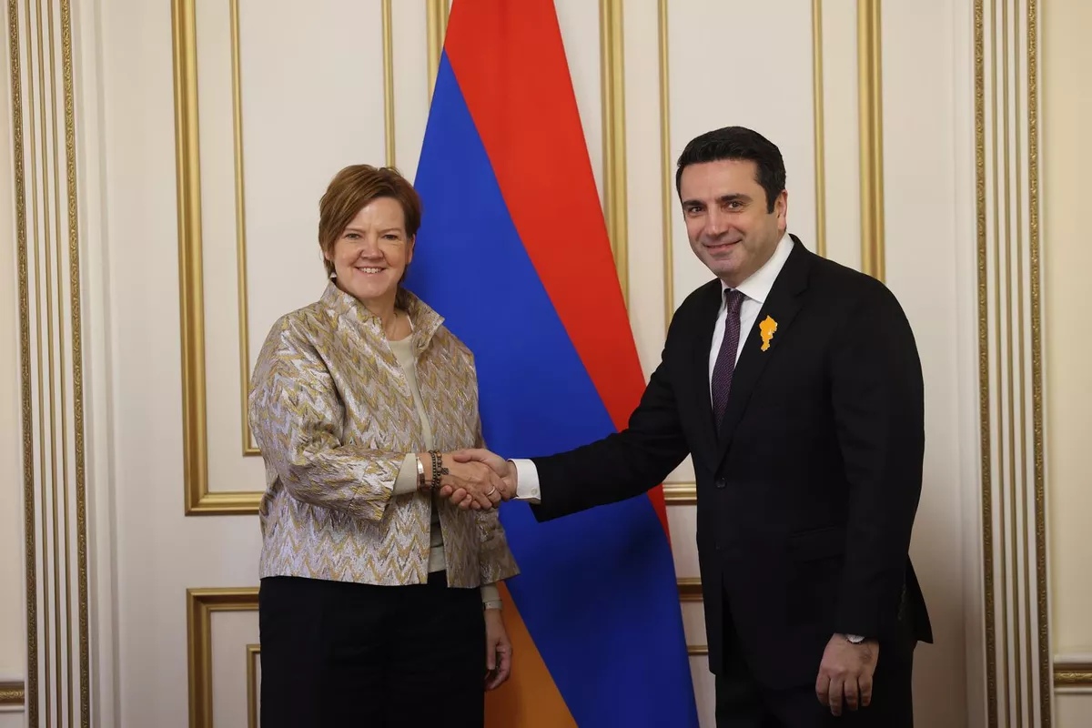Armenia, Belgium mull Baku-Yerevan peace process
