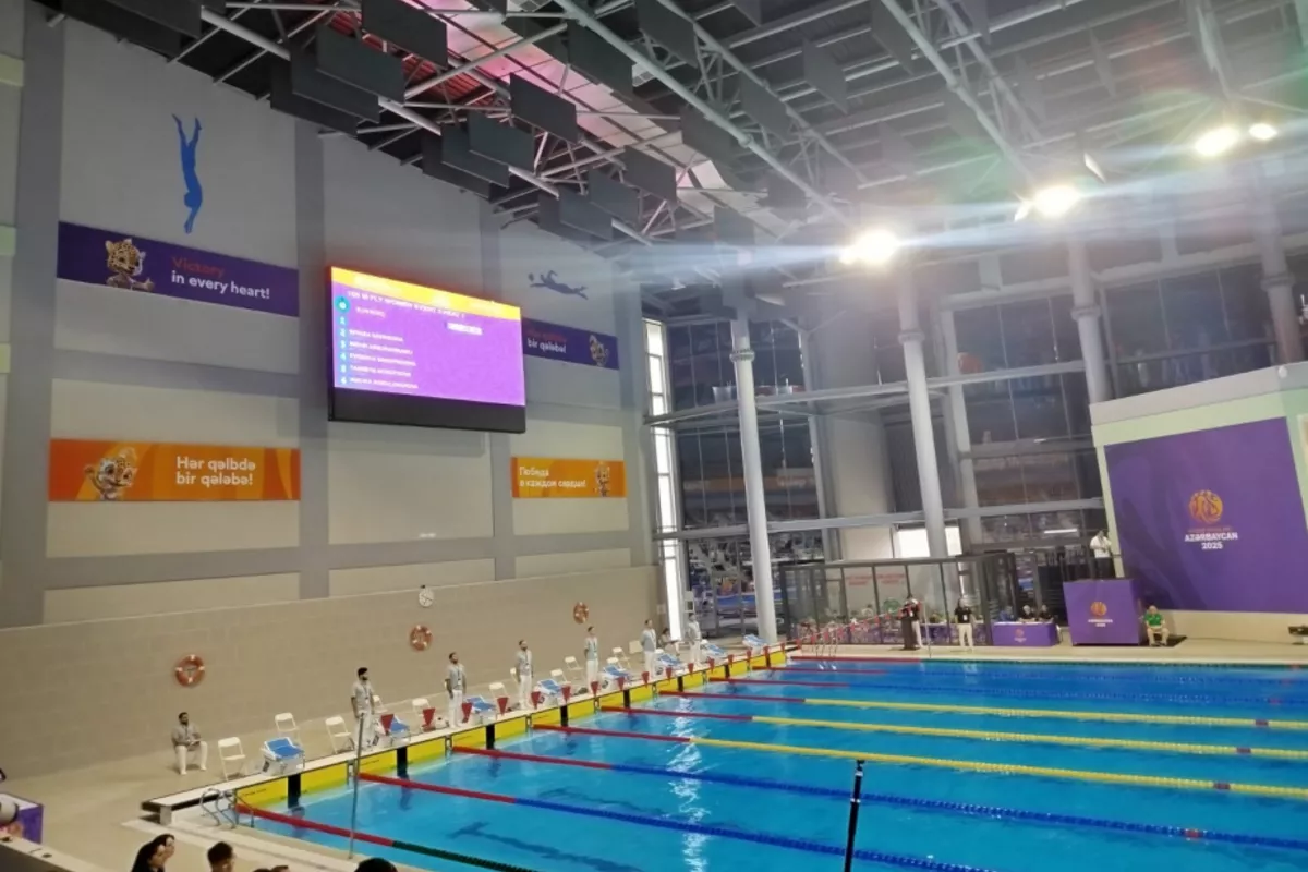 Azerbaijani Swimmer Bags Bronze at CIS Games