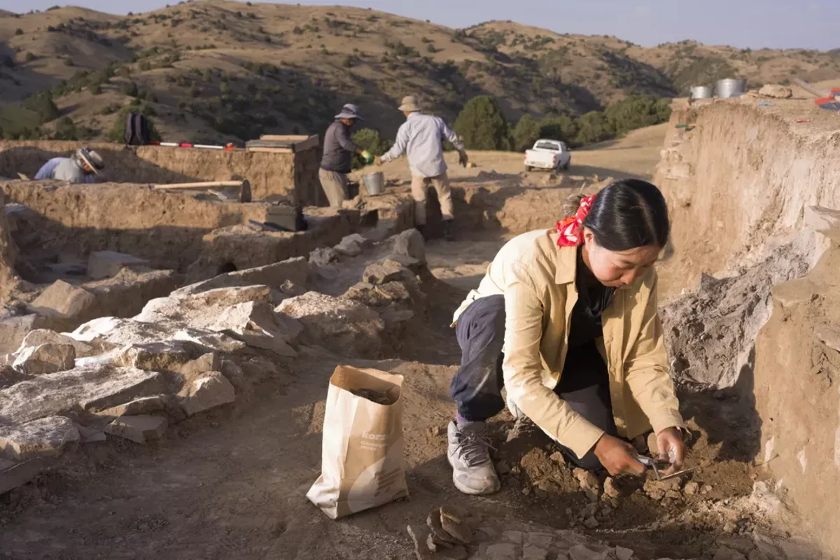 Smithsonian Highlights Major Archaeological Discovery in Uzbekistan’s Highlands