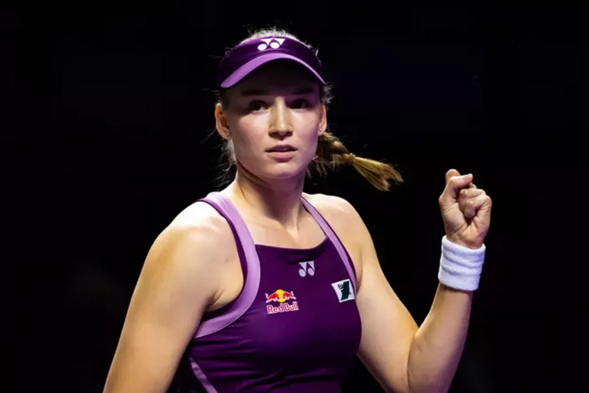 Kazakhstan's Rybakina Extends Perfect Streak with Dominant Win at WTA Finals