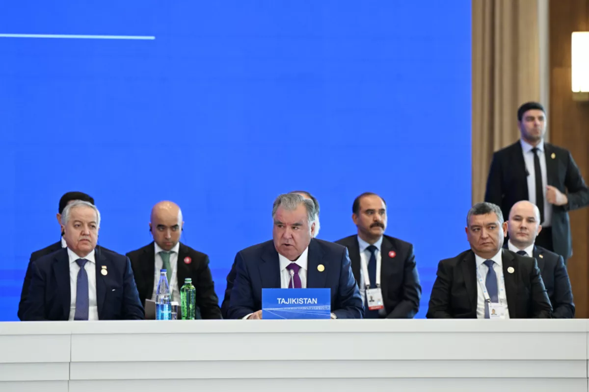 Tajikistan Calls for Removal of Trade, Transport Barriers at ECO Summit in Azerbaijan