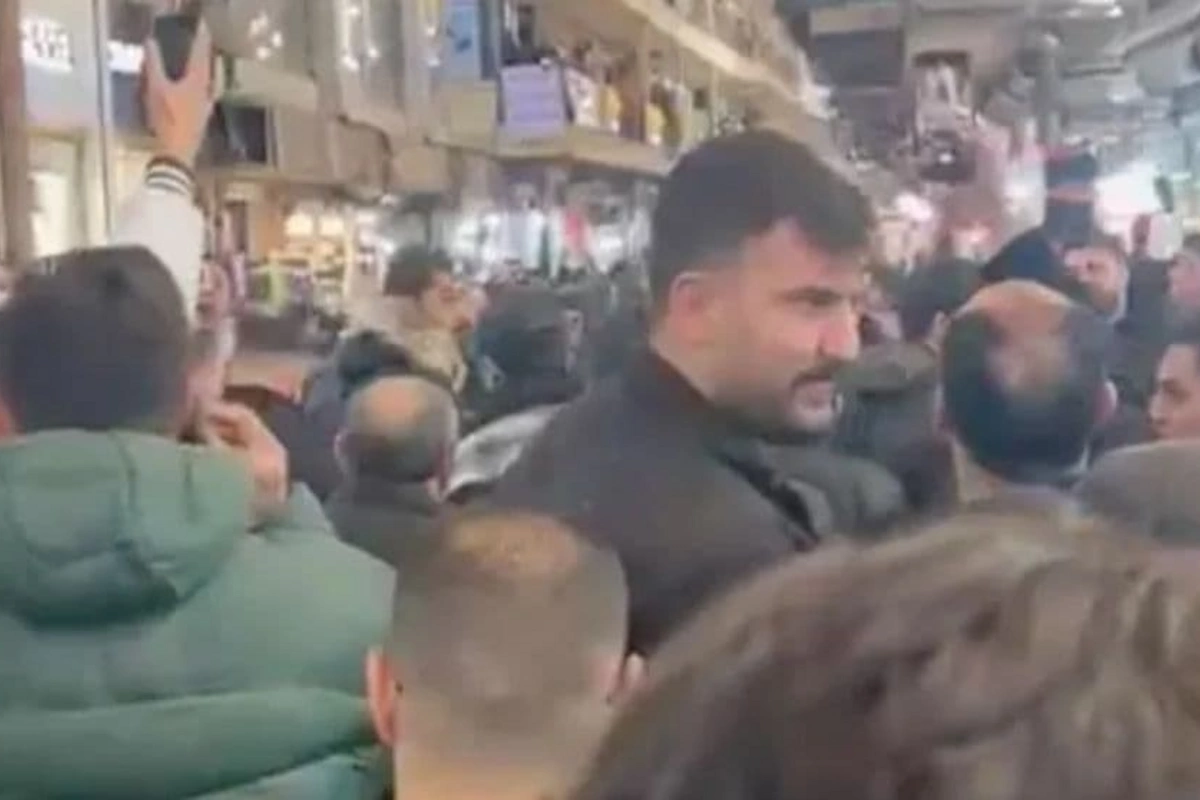 Protests Erupt in Tehran’s Historic Bazaar Amid Rising Inflation and Rial Devaluation