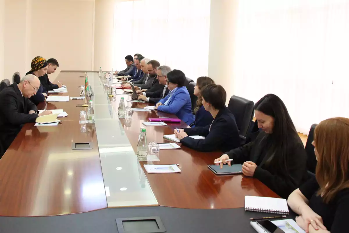 Turkmenistan, EBRD Discuss Collaboration in Banking Sector